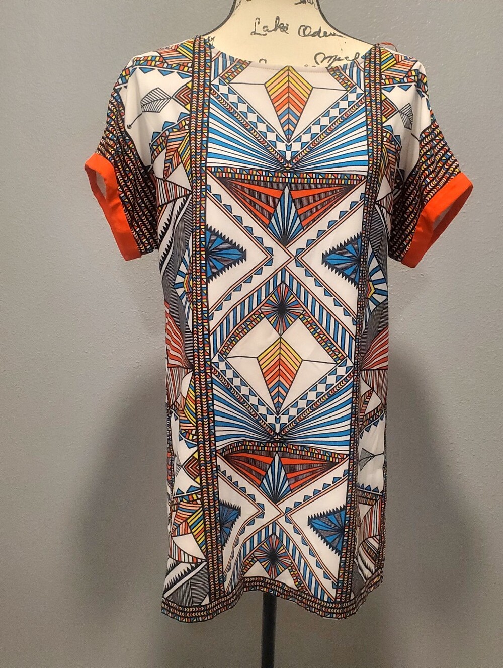 Gibson Latimer Geometric Print Short Sleeve Shift Dress Orange & Blue Size Small